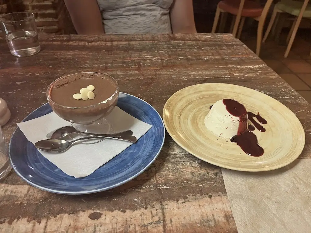 Peyman Niksar_Velouhi Restaurant_Vasilikí_Bewertung