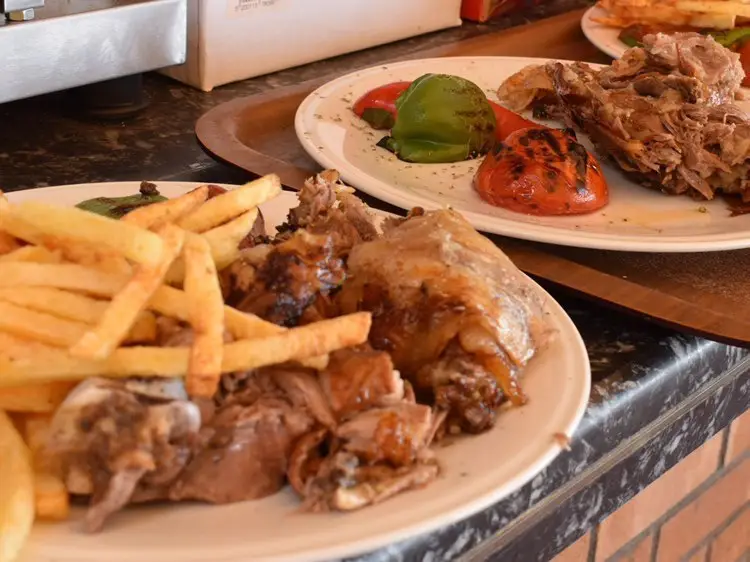 Apnea Restaurant Beach Bar_Agía Galíni_slider_image_3