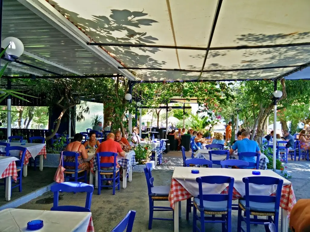 Kostas Taverna Restaurant in Agía Galíni