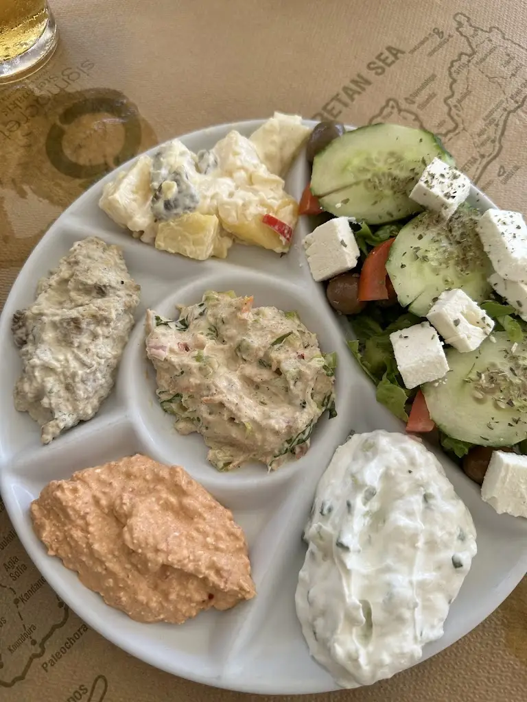 Girl Friday_Romantika Beach Bar Restaurant_Agía Galíni_Bewertung