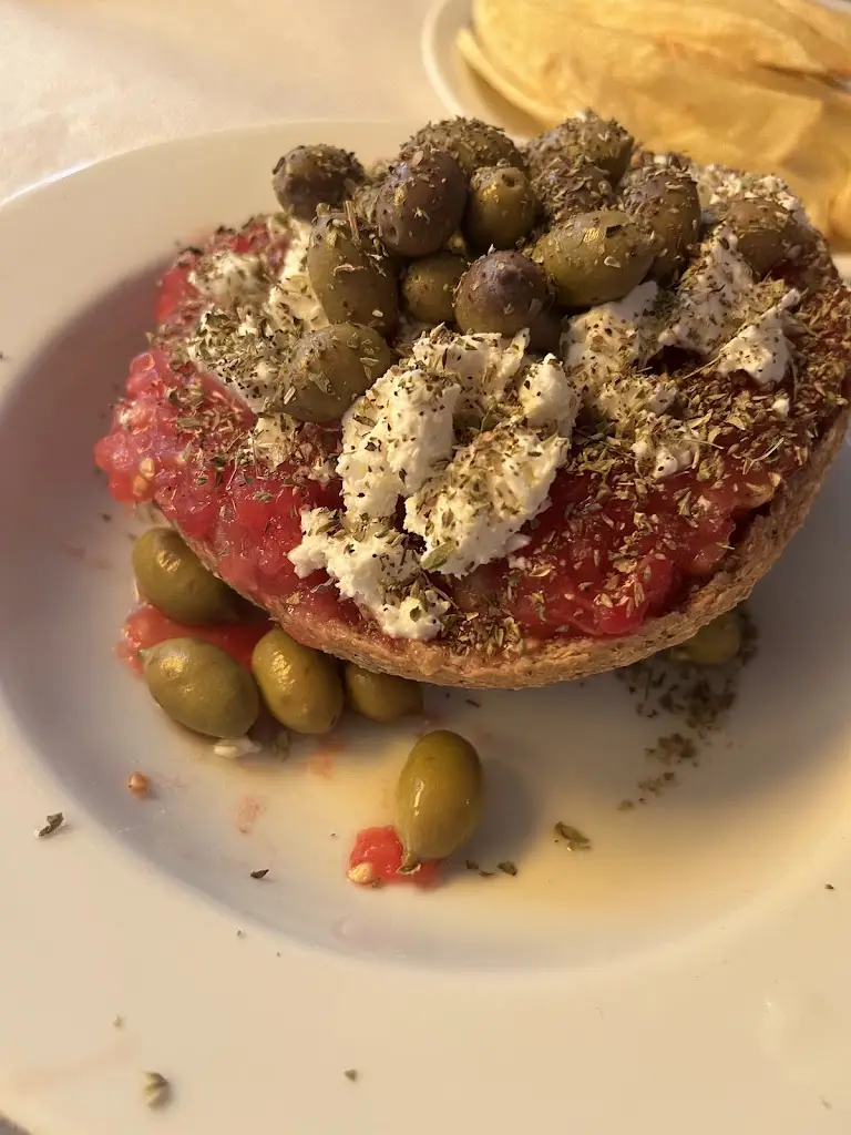 Agora_Ano Arhanes_slider_image_2