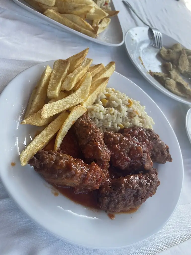 Menü_ΡΟΔΑΚΙΝΙΕΣ_Ano Arhanes_Bild_4