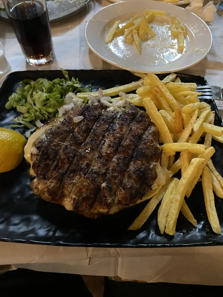 Νίκος Βασιλάκης_Μεζεδοπωλεῖον «ΠΑΡΚΟ»_Arkalochóri_Bewertung