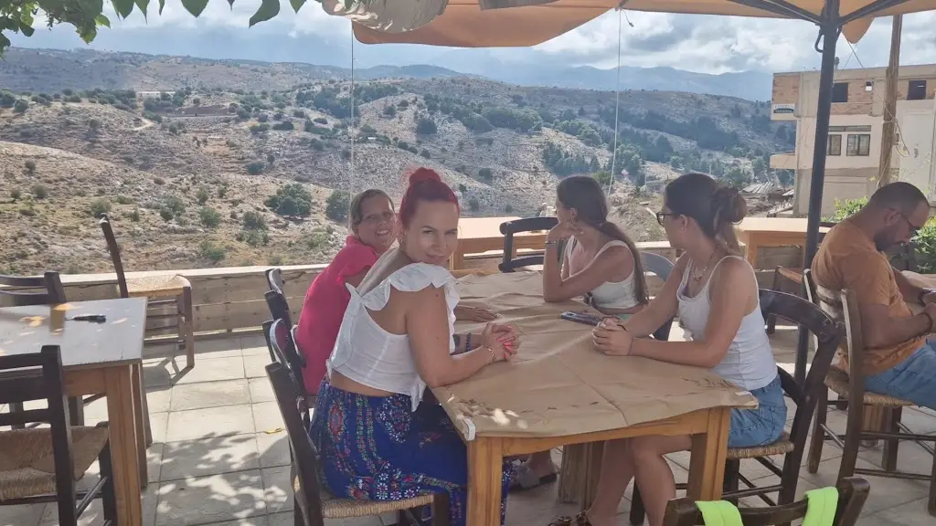 Arodamos_Anógeia_slider_image_2