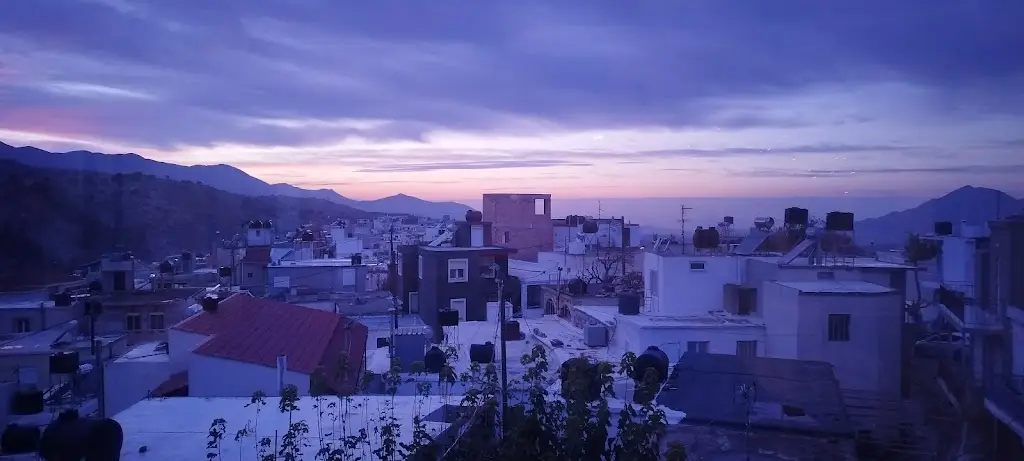 Stephan Hoschek (SkyQuestLens)_Aetos Tavern_Anógeia_Bewertung