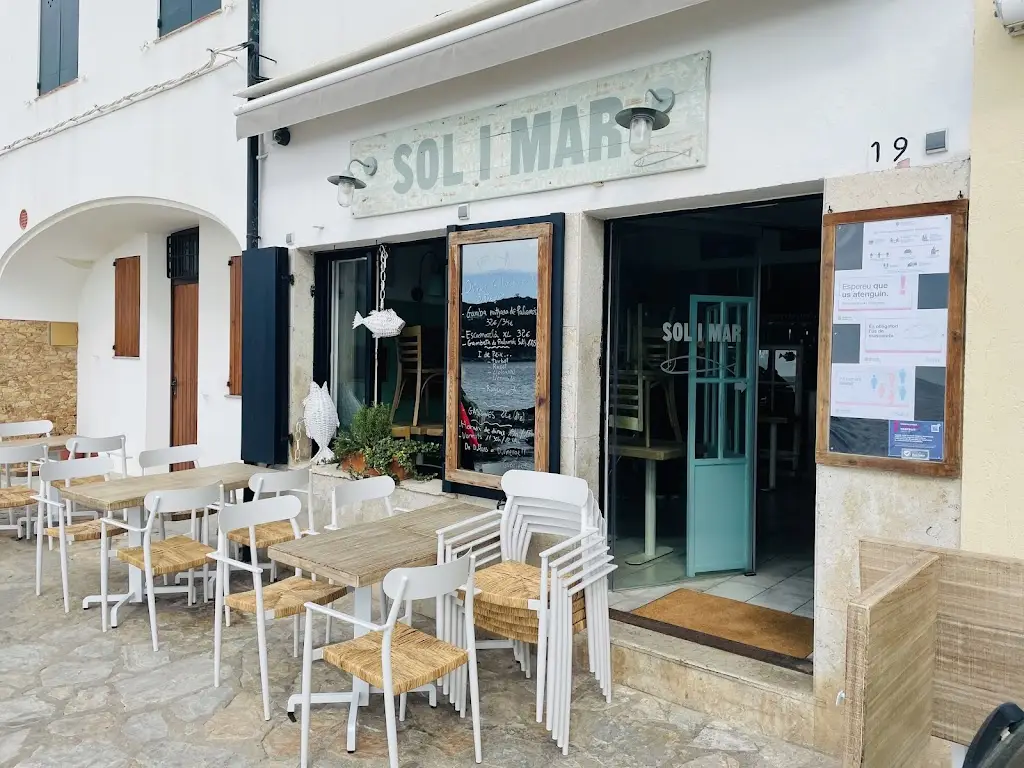 Ο Μανώλης Restaurant in Atsipópoulo