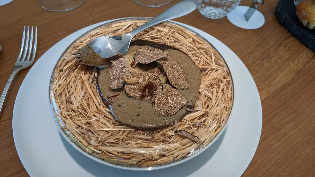 Menü_Avli rustic fine dining restaurant_Atsipópoulo_Bild_6