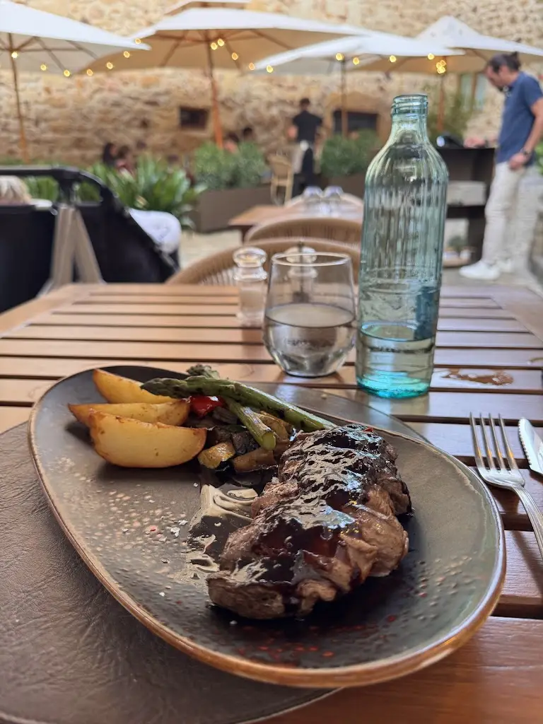 Gulhan AE_Kamara restaurant_Atsipópoulo_Bewertung