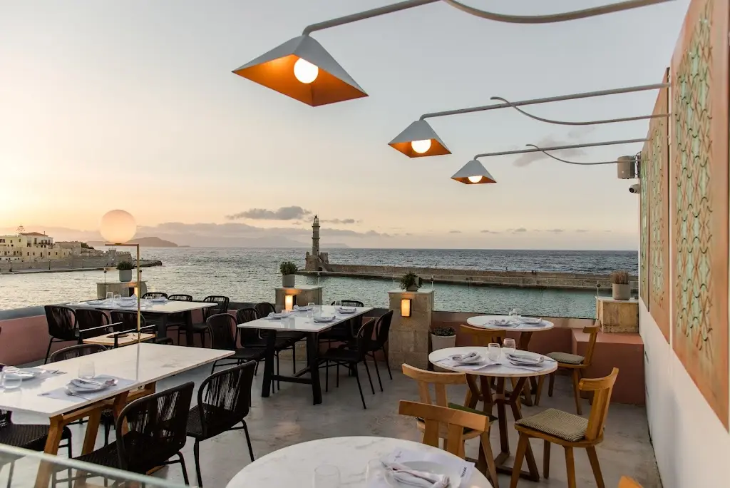 PALLAS Restaurant in Chaniá