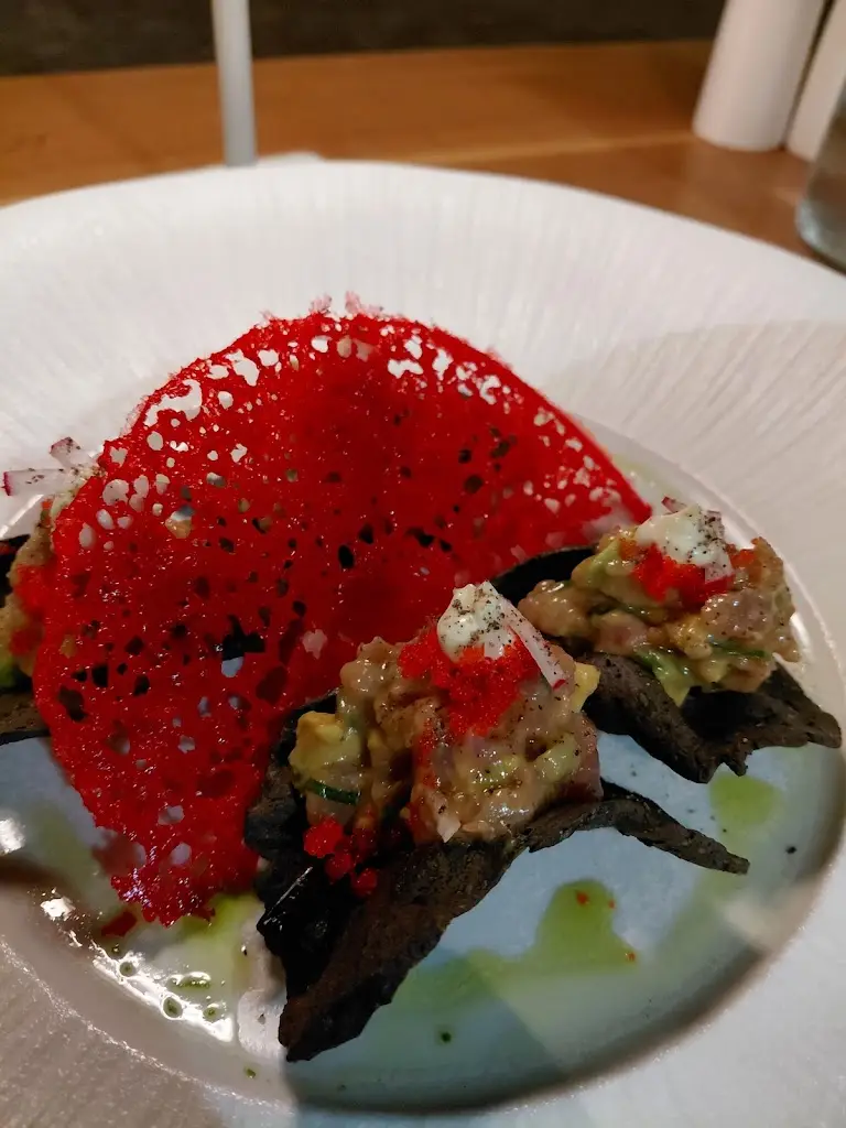 Bouaziz Nadia_Kariatis Restaurant_Chaniá_review