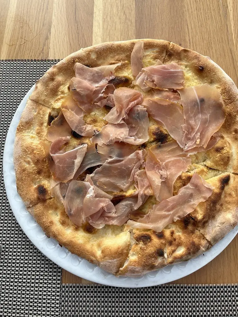 Jane Van Hamme_Kariatis Restaurant_Chaniá_review