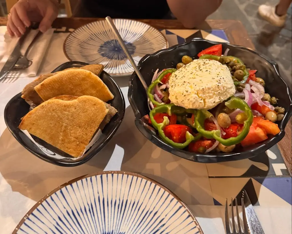 Riia Leinimaa_Throumbi_Chaniá_Bewertung