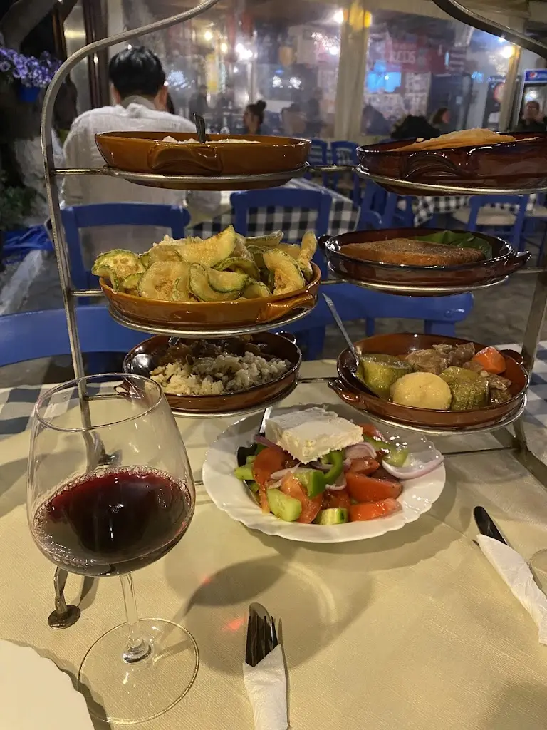 Menu_Taverna Dimitris and Sakis_Darátsos_image_6