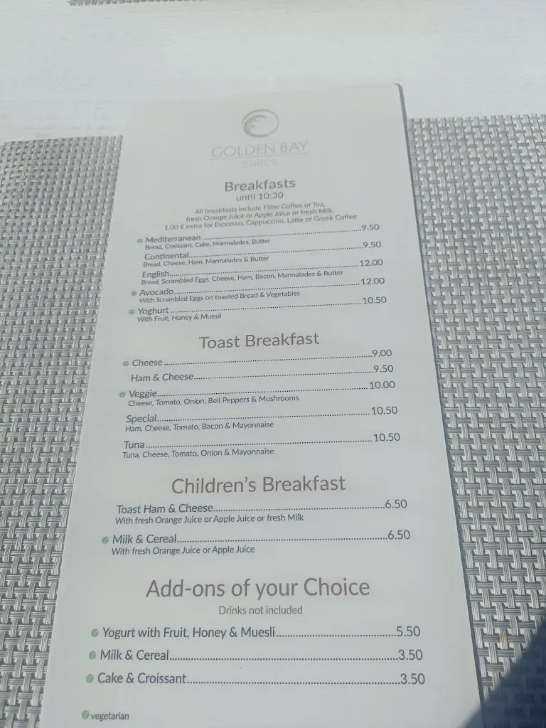 Menu_Golden Bay Bar Restaurant_Darátsos_image_3