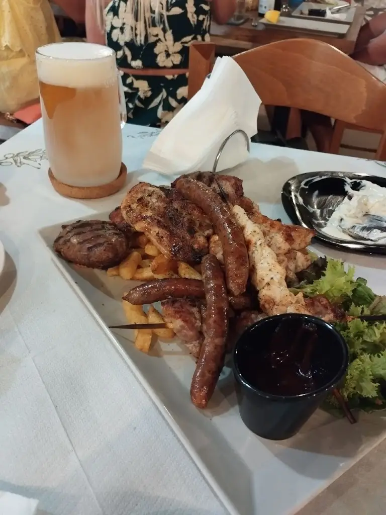 Юлия Щербакова_Fork n Knife_Darátsos_avis