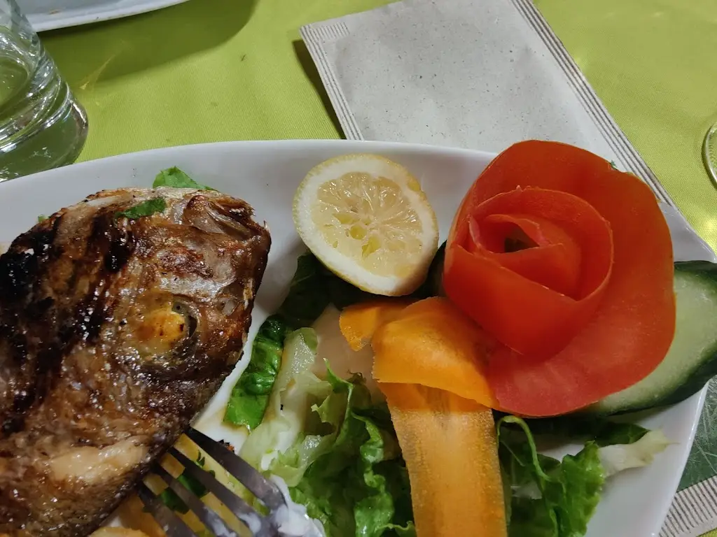 Menü_Angelos Restaurant_Darátsos_Bild_5