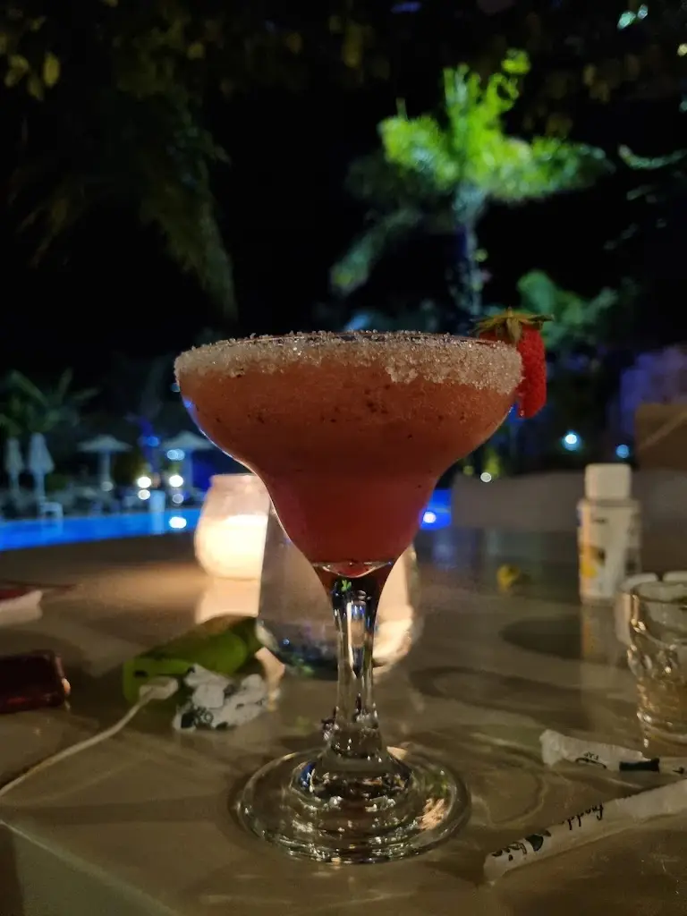 Menü_Artemis Restaurant_Darátsos_Bild_6