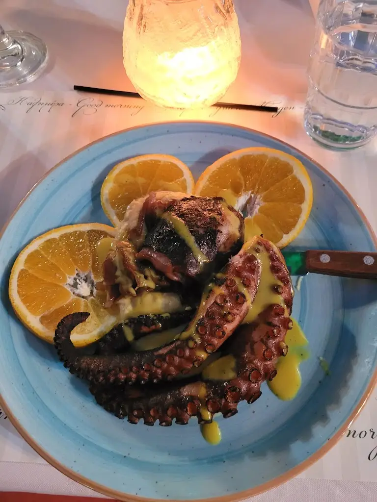 Radu Luca_Artemis Restaurant_Darátsos_Bewertung