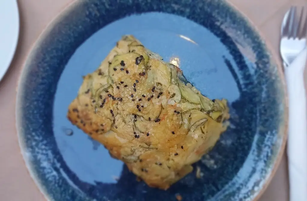 Menu_Roots_Darátsos_image_6