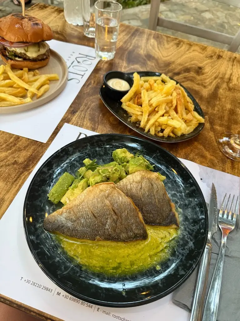 Alice Gittins_Roots_Darátsos_review