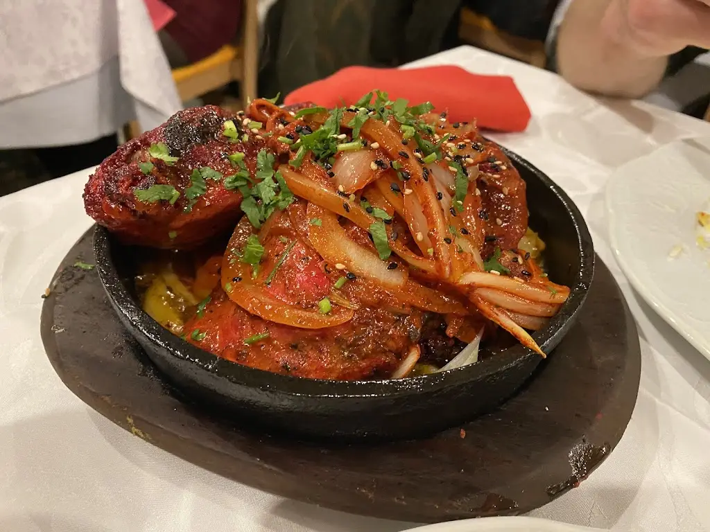 Karen Baker_Oregano's Pizza Restaurant_Darátsos_reseña