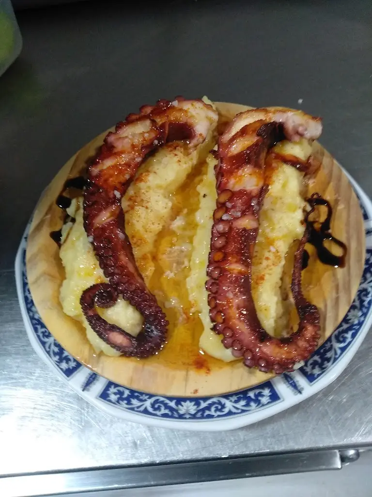 Menu_Anna's Taverna_Darátsos_image_6