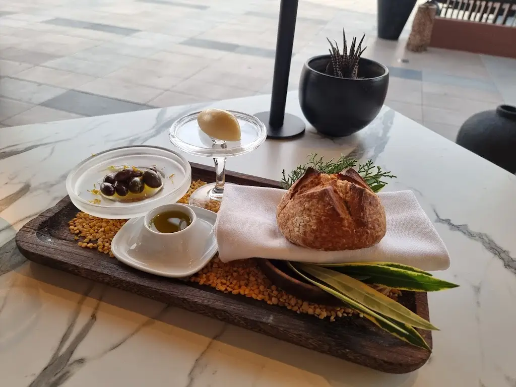 Makris Elounda Fine Dining Restaurant by Domes_Eloúnda_slider_image_3