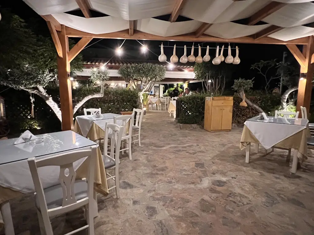 Taverna Paradiso Elounda restaurant in Eloúnda