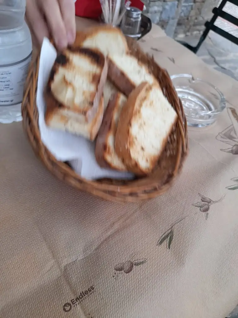 Menu_The good wine_Grammatikó_imagen_9