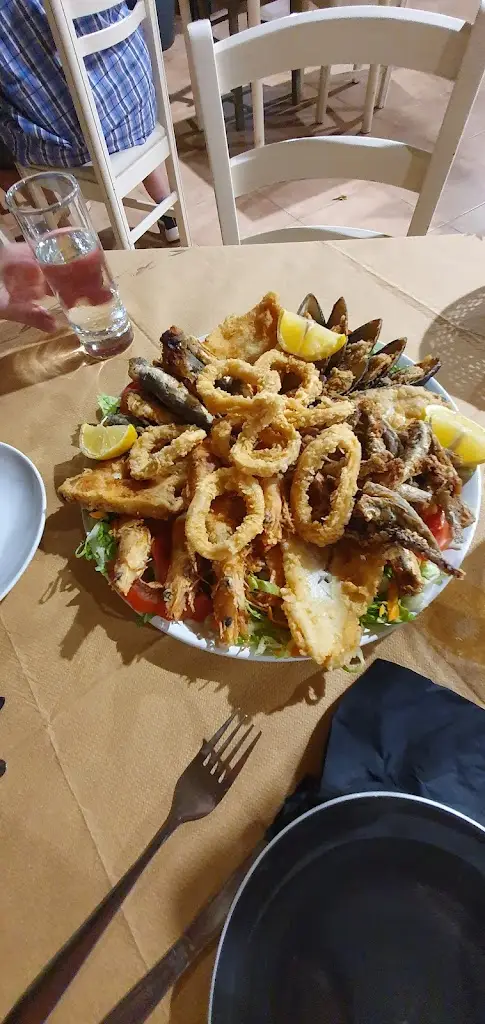 Menü_Tavern Paximadi_Goúrnes_Bild_5