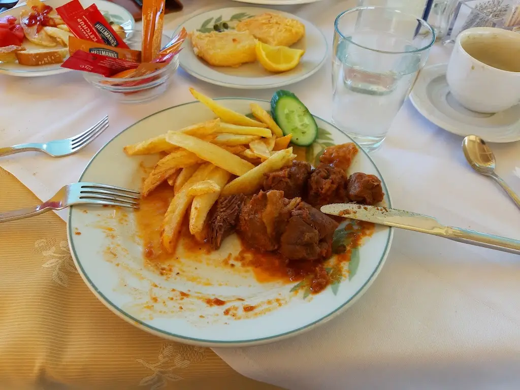 Menu_Ταβέρνα ΚΡΗΤΕΣ_Goúrnes_image_5