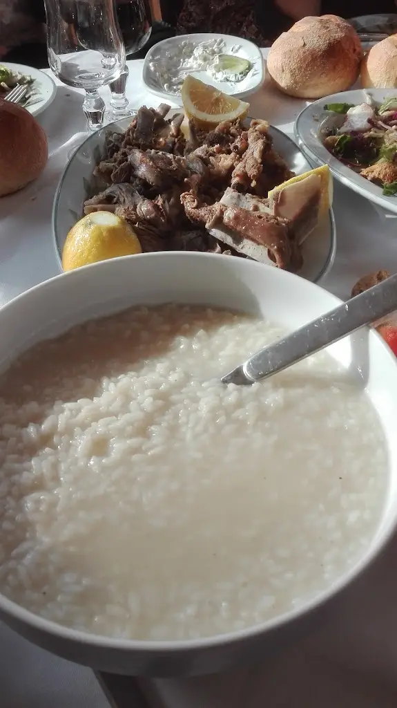 Menu_Ταβέρνα ΚΡΗΤΕΣ_Goúrnes_image_7