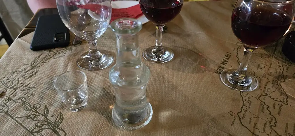 Menü_SPYROS TAVERNA_Goúrnes_Bild_8