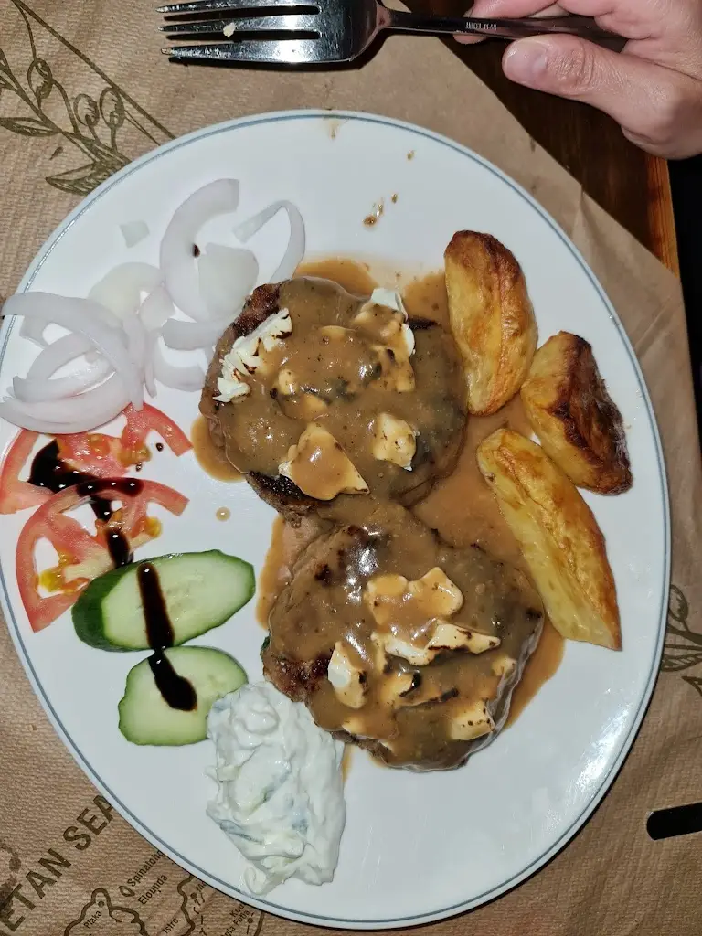 Menü_SPYROS TAVERNA_Goúrnes_Bild_9