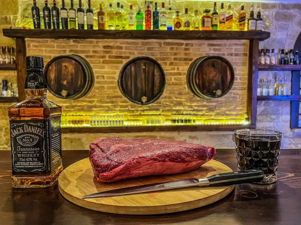 Το Μπριζολάδικο του Γέρακα Restaurant in Gérakas