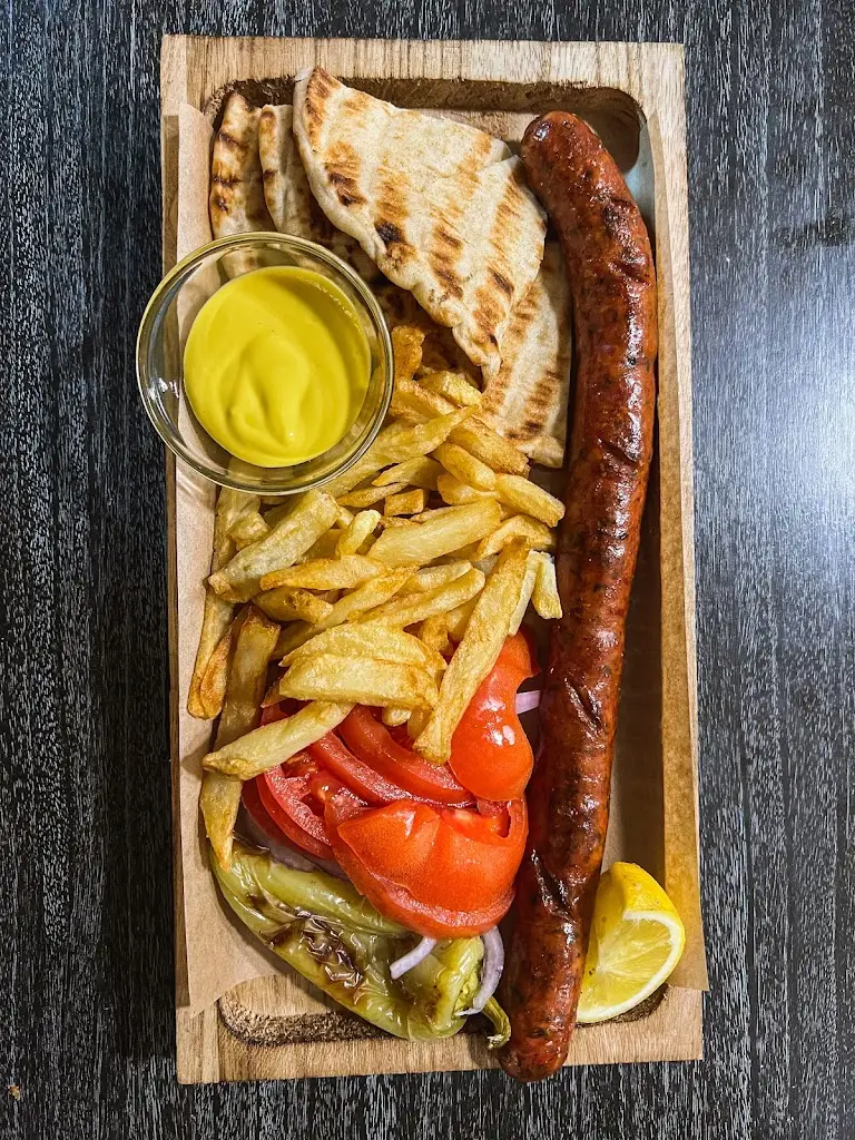 Το Μπριζολάδικο του Γέρακα_Gérakas_slider_image_2