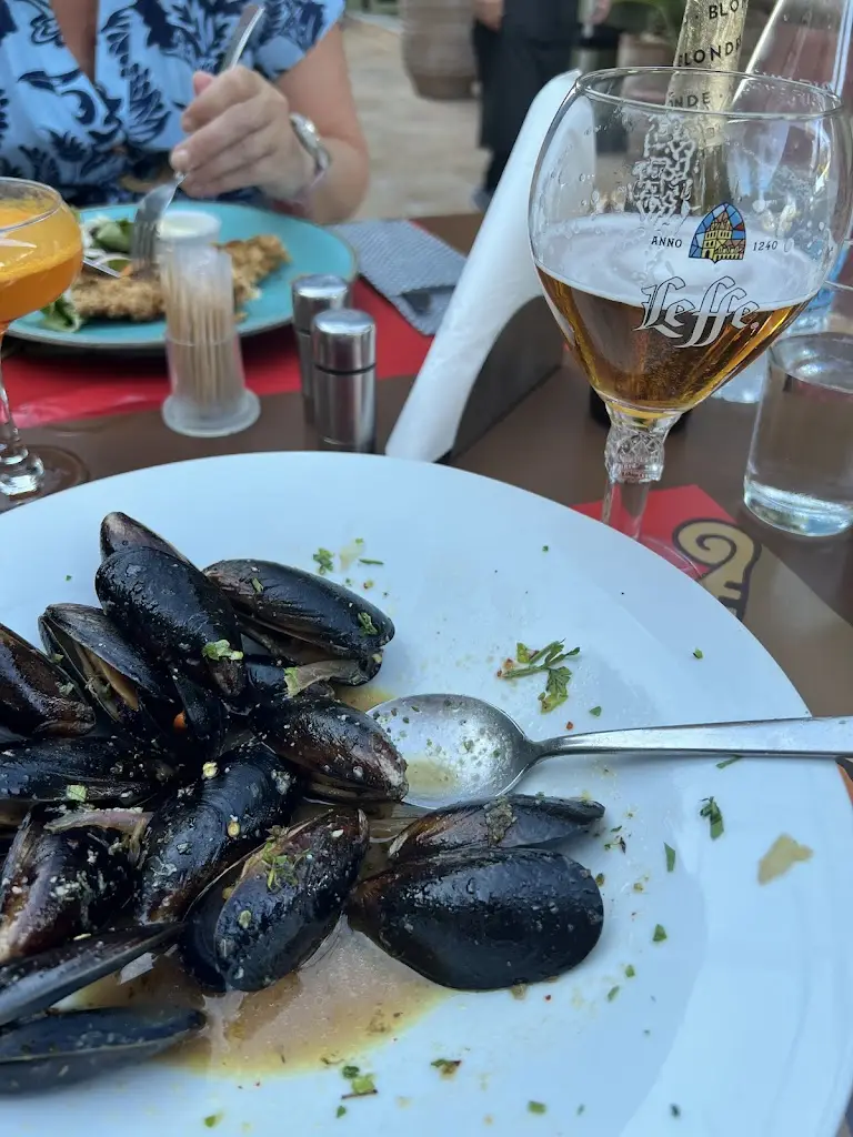 Stig Idsal_Bossa Nova Restaurant and Beer Bar_Geráni_review