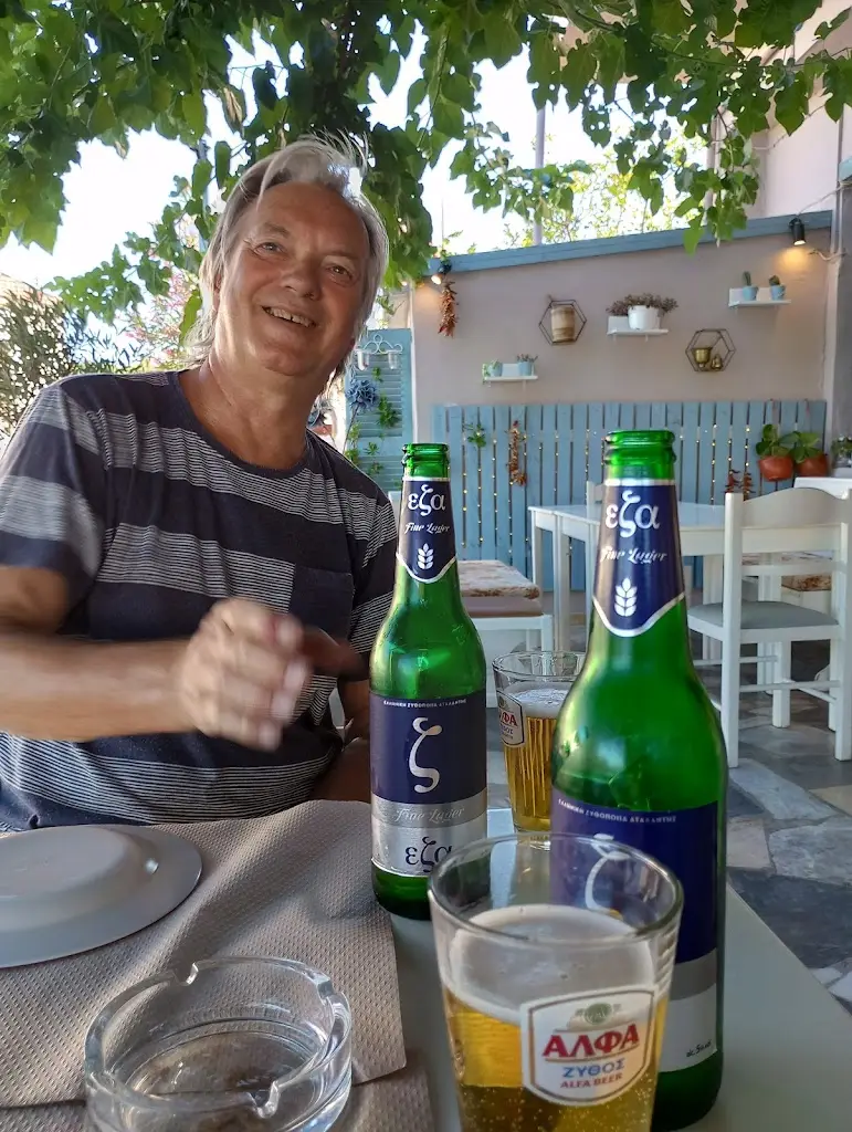 Menu_Στου Μαρκουλακη at Markoulakis_Geráni_immagine_5