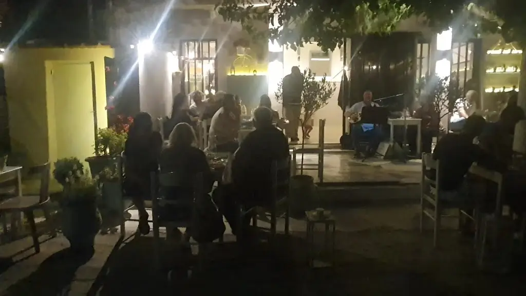 Στου Μαρκουλακη at Markoulakis_Geráni_slider_image_2