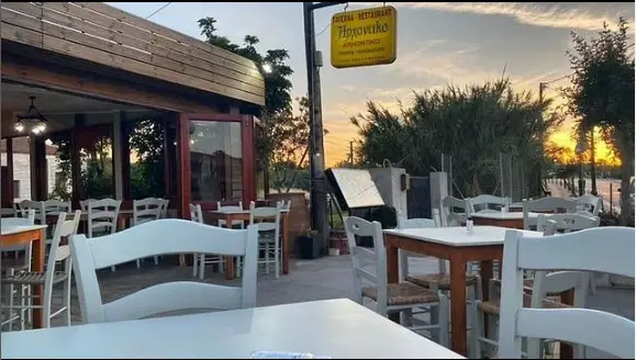 Arhontiko Restaurant in Geráni
