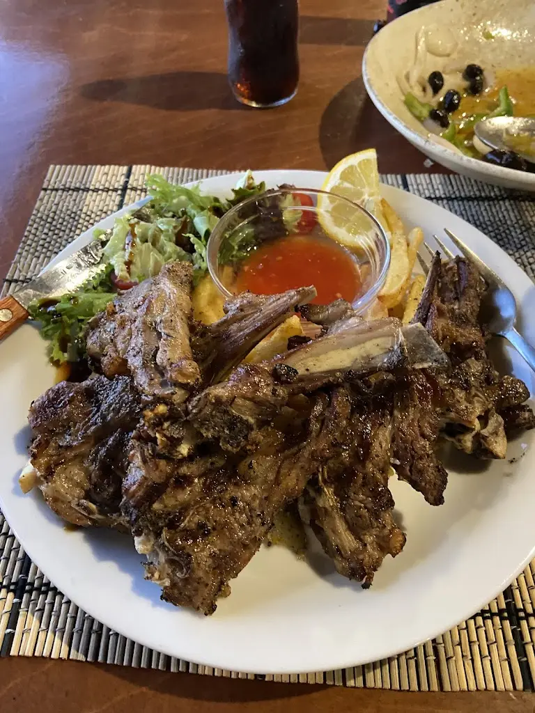 Γεωργία Παπαναστασίου_Thymari Restaurant_Geráni_review