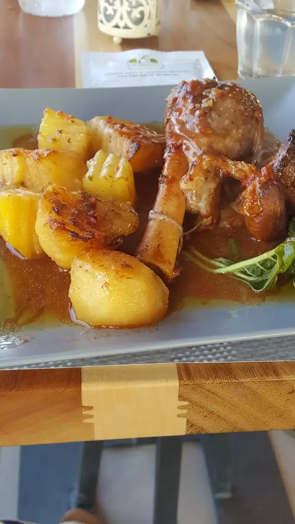 Menü_Eanthia Restaurant & Bar_Geráni_Bild_5