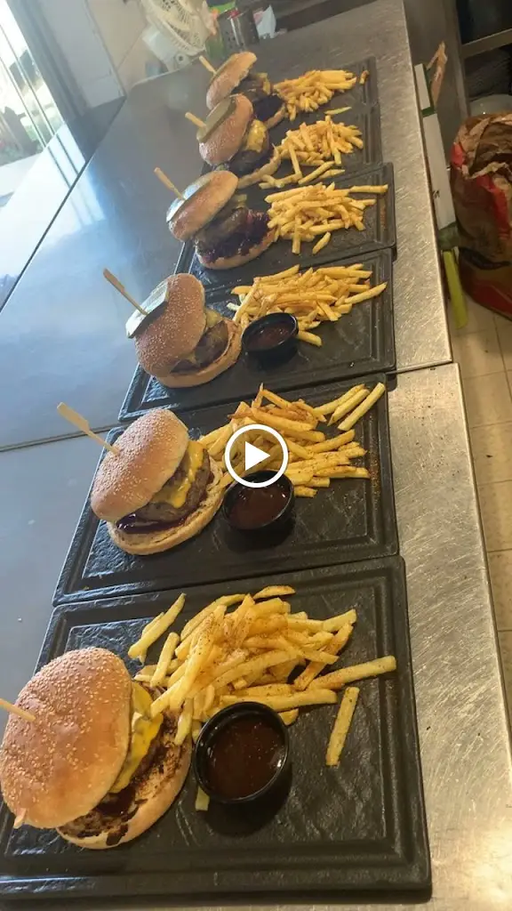 Eanthia Restaurant & Bar_Geráni_slider_image_2