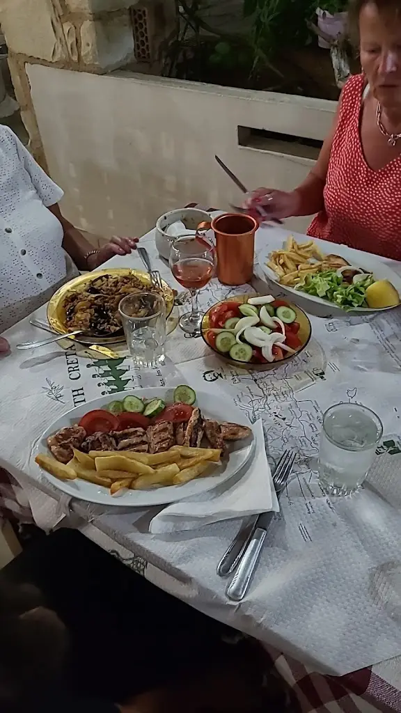 Carol Barraclough_Aléxandros_Geráni_review