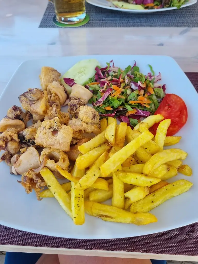 Katri Mäenpää_Erato restaurant platania_Geráni_review