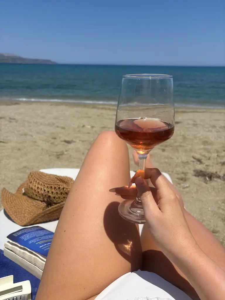 Shan Lynch_Gialós_Kalýves_Bewertung