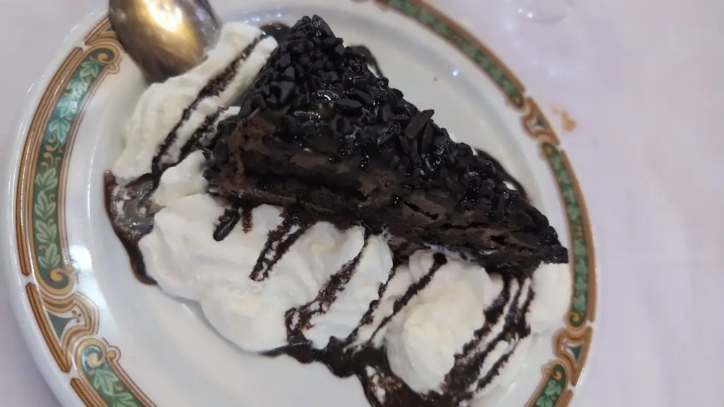 Andrei Dobircianu_Petros Place_Georgioupolis_Bewertung