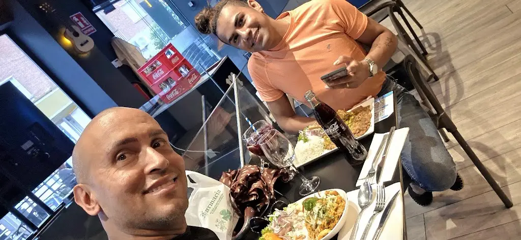 Lucas Palacio_Gyropolis_Georgioupolis_avis