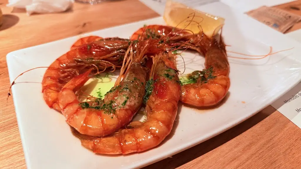 Mike's Oasis_Georgioupolis_slider_image_3