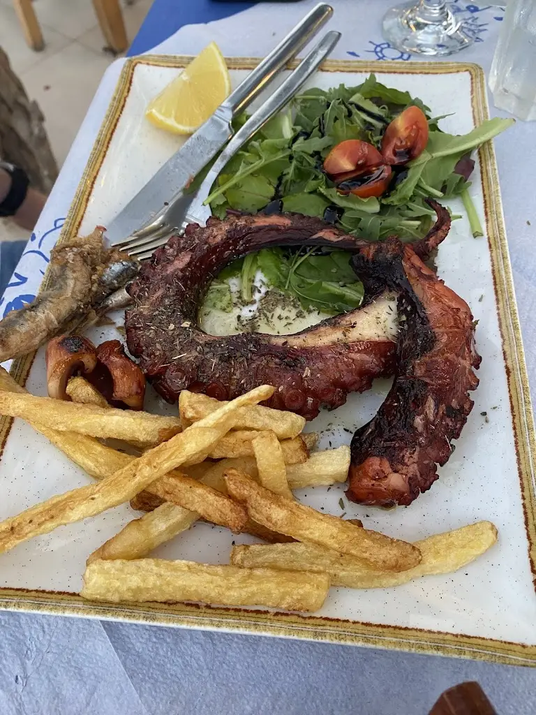 Szolosi Melania_Taverna Glaros_Georgioupolis_Bewertung